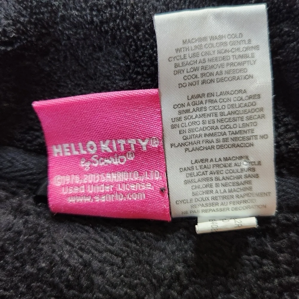 2010s Hello Kitty Fleece Embroidered Full Zip Black and pink Jacket Sz 4